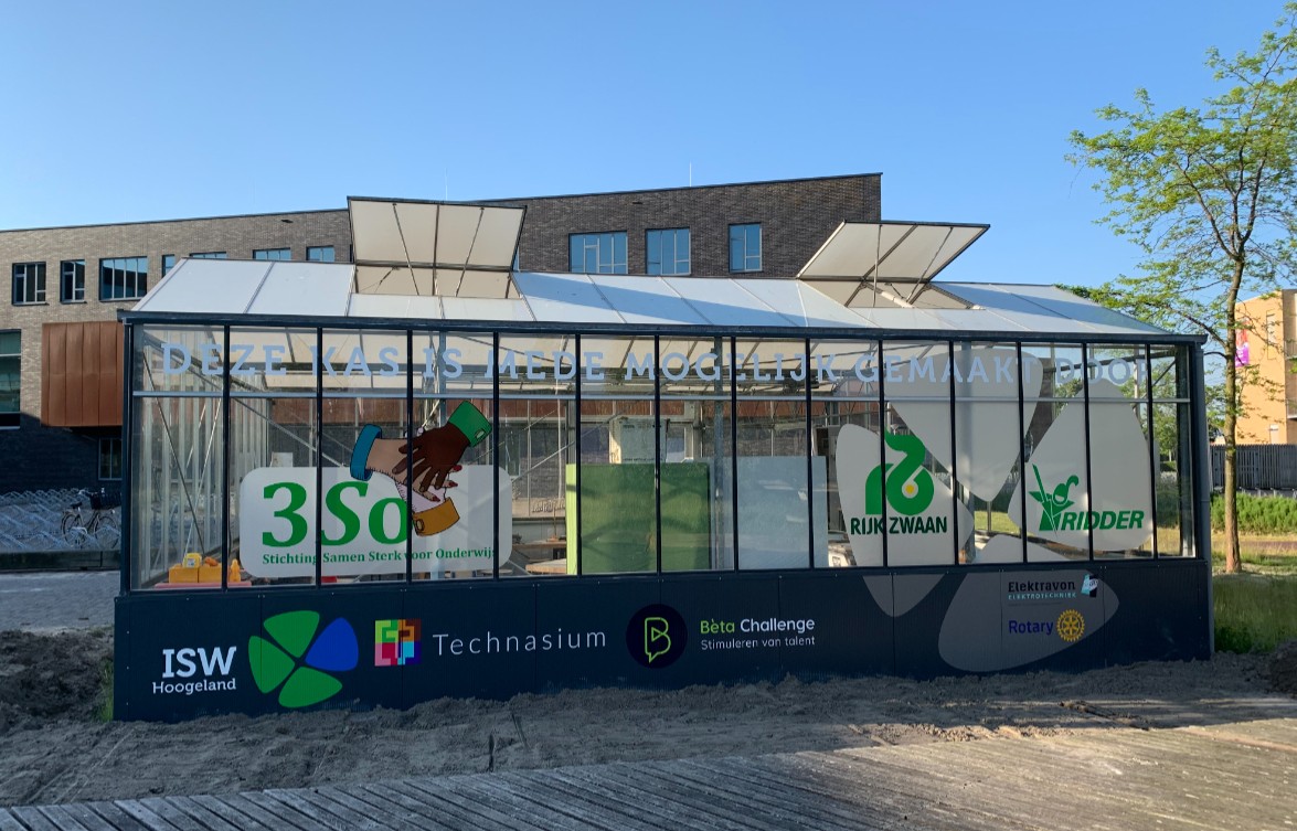 High-school greenhouse with glass covering